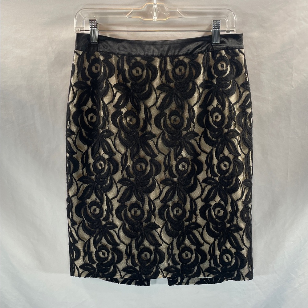 Ann Taylor Black Floral Lace Pencil Skirt